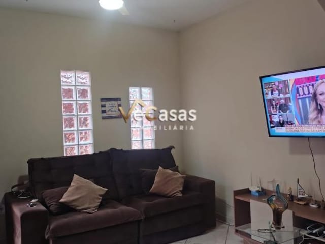 Casa com 370m² 2 quartos e 2 banheiros, à venda ou para alugar, no bairro Floresta das Gaivotas em Rio das Ostras