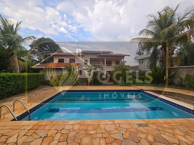 Casa 4 quartos e 7 banheiros, à venda, no bairro Palm Park em Holambra