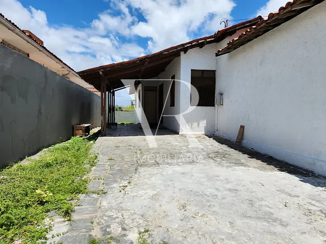 Casa com 300m² 5 quartos e 3 banheiros, à venda, no bairro Mandacaru em João Pessoa