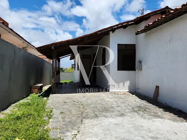 Casa com 300m² 5 quartos e 3 banheiros, à venda, no bairro Mandacaru em João Pessoa