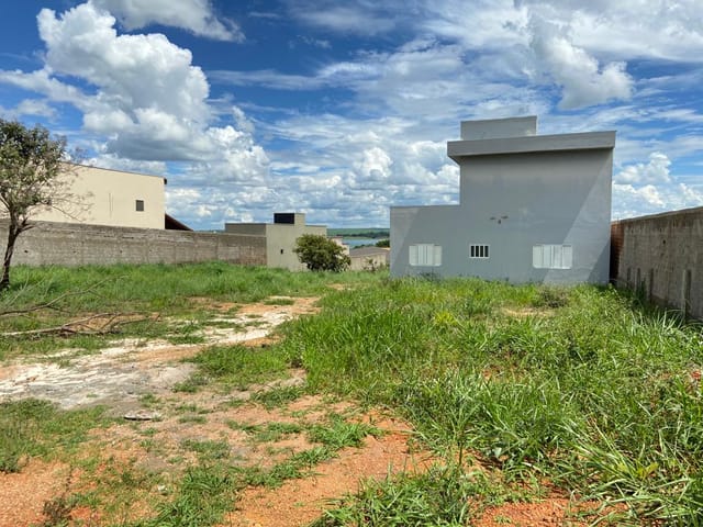 Casa com 502m² 3 quartos e 2 banheiros, à venda, no bairro Zona Rural em Abadiânia
