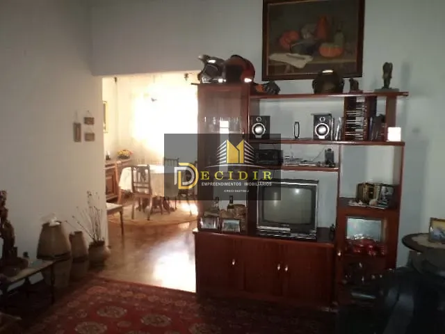 Casa com 1615m² 3 quartos e 2 banheiros, à venda, no bairro Jardim Guanabara em Campinas