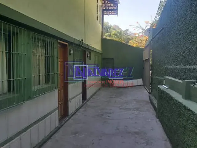 Casa 2 quartos e 1 banheiro, para alugar, no bairro 0614 - Fradinhos em Vitória