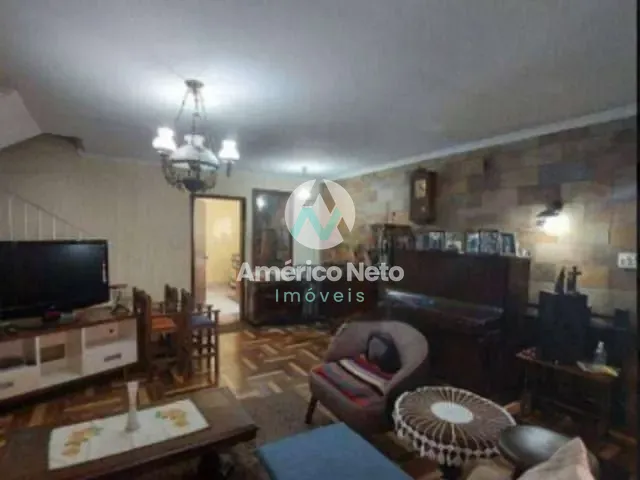 Casa com 430m² 4 quartos e 3 banheiros, para alugar, no bairro Barcelona em São Caetano do Sul