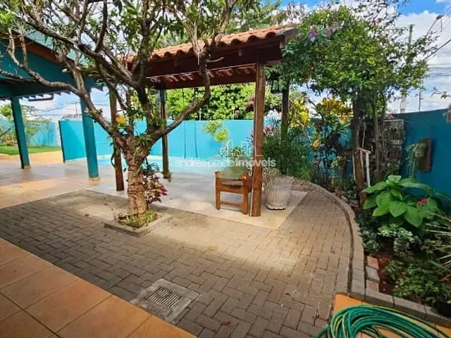 Casa com 317m² 3 quartos e 3 banheiros, à venda, no bairro Jardim do Leste em Londrina