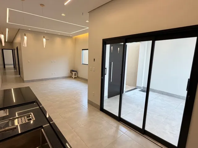 Casa com 180m² 3 quartos e 2 banheiros, à venda, no bairro Plano Diretor Sul em Palmas