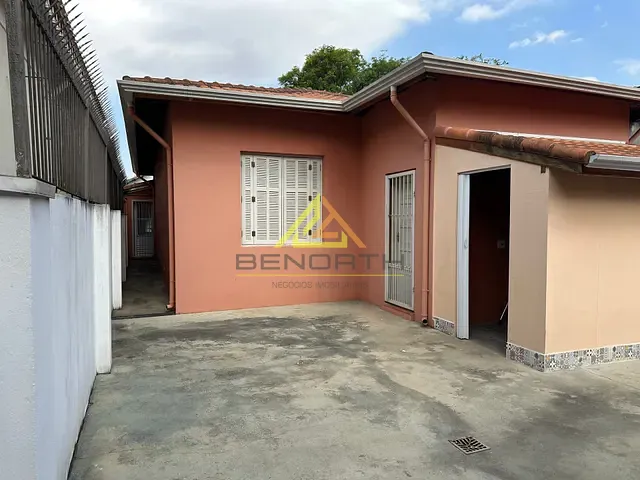 Casa com 305m², para alugar, no bairro Jardim São Paulo(Zona Norte) em São Paulo