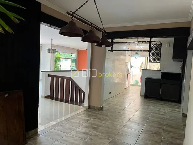 Casa 3 quartos e 3 banheiros, à venda, no bairro Parque Continental em São Paulo