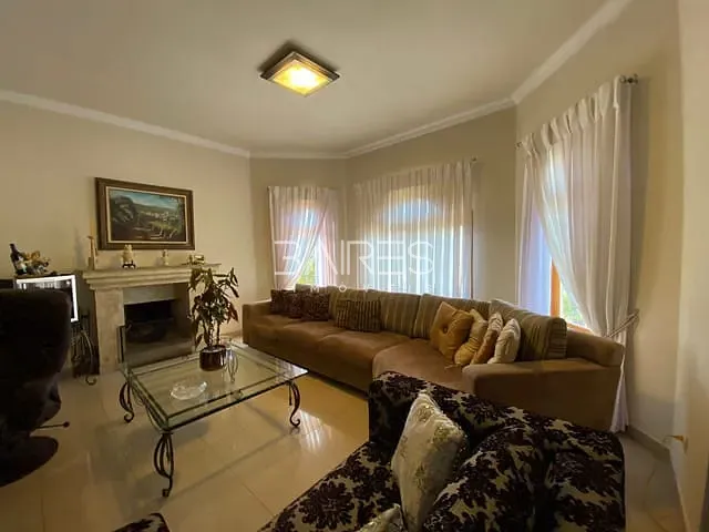 Casa com 1605m² 4 quartos e 3 banheiros, à venda, no bairro Condomínio Jardim das Palmeiras em Bragança Paulista
