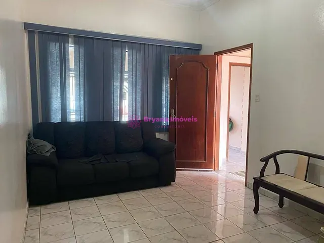 Casa com 236m² 4 quartos e 2 banheiros, à venda, no bairro Rudge Ramos em São Bernardo do Campo