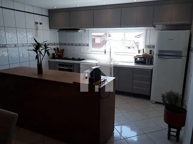 Casa com 126m² 3 quartos e 5 banheiros, à venda, no bairro Parque Cidade Jardim II em Jundiaí