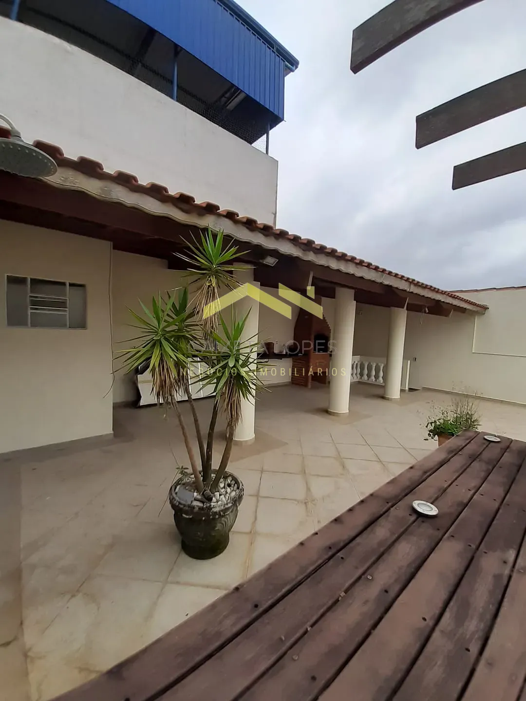 Casa, 2 quartos, 160 m² - Foto 1
