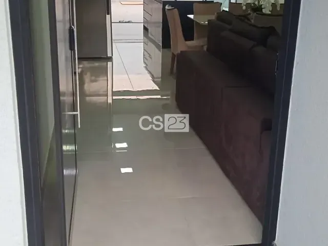 Casa com 312m² 3 quartos e 2 banheiros, à venda, no bairro Condominio Residencial Habitten Santa Regina em Londrina