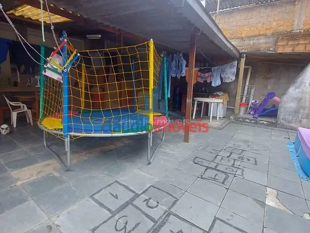 Casa 4 quartos e 2 banheiros, à venda, no bairro Goiabal em Barra Mansa