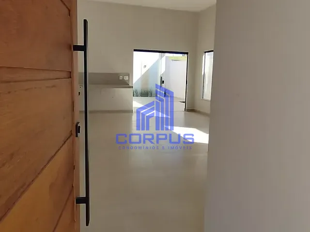 Casa 3 quartos e 2 banheiros, à venda, no bairro Nova São Pedro em São Pedro da Aldeia