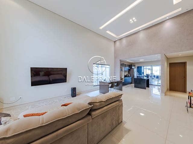 Casa com 244m² 3 quartos e 5 banheiros, à venda, no bairro Ponte Alta Norte (Gama) em Brasília