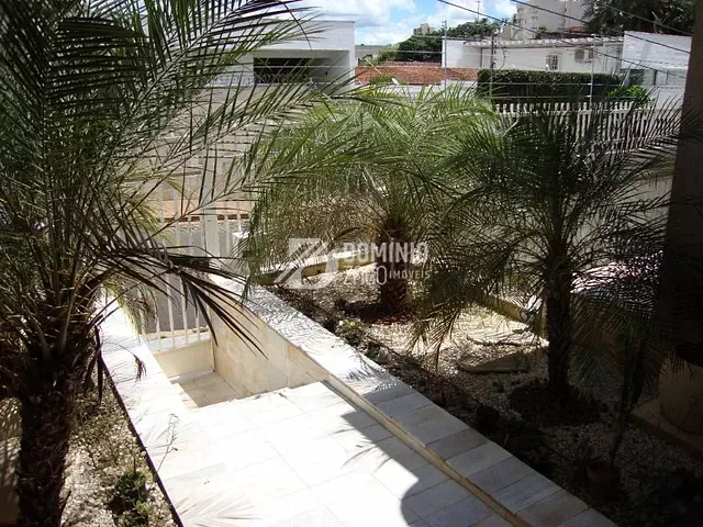 Casa com 348m² 4 quartos e 1 banheiro, à venda, no bairro Jardim Alexandre Campos em Uberaba