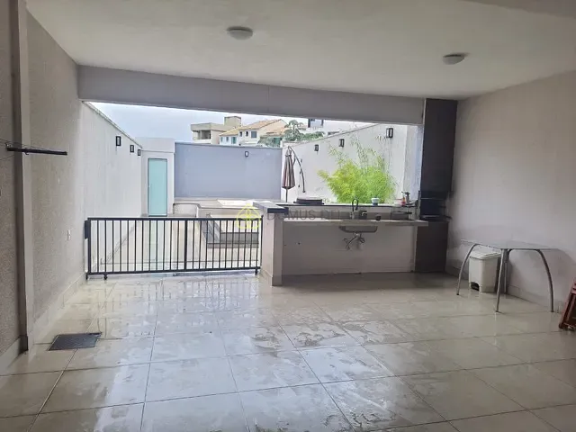 Casa com 220m² 3 quartos e 3 banheiros, à venda, no bairro Jardim Belvedere em Volta Redonda