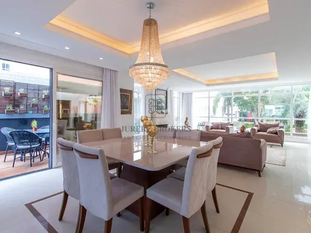 Casa com 800m² 5 quartos e 7 banheiros, à venda, no bairro Jurerê Internacional em Florianópolis