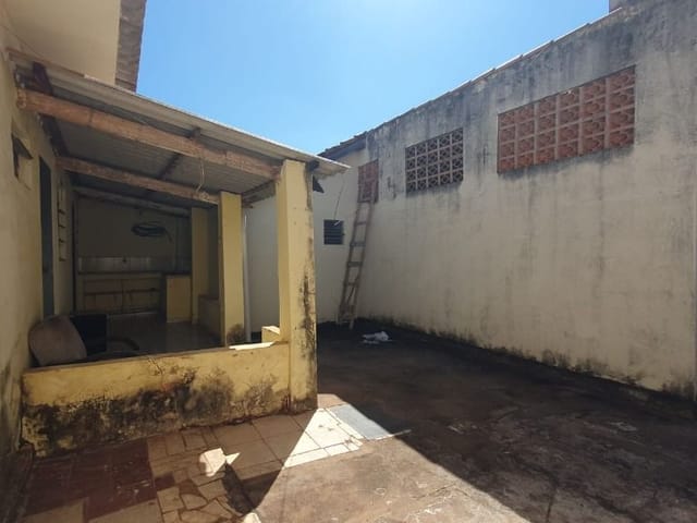 Casa com 90m² 1 quarto e 1 banheiro, para alugar, no bairro Jardim Pinheiros em Birigui