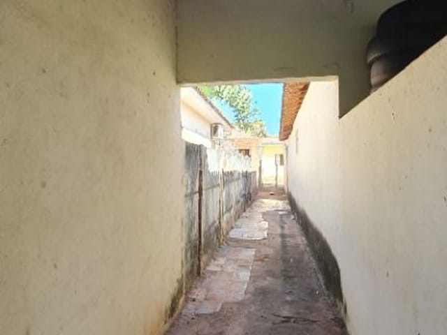 Casa com 90m² 1 quarto e 1 banheiro, para alugar, no bairro Jardim Pinheiros em Birigui