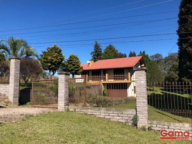 Casa com 200m² 3 quartos e 2 banheiros, à venda, no bairro Retiro em Nova Prata