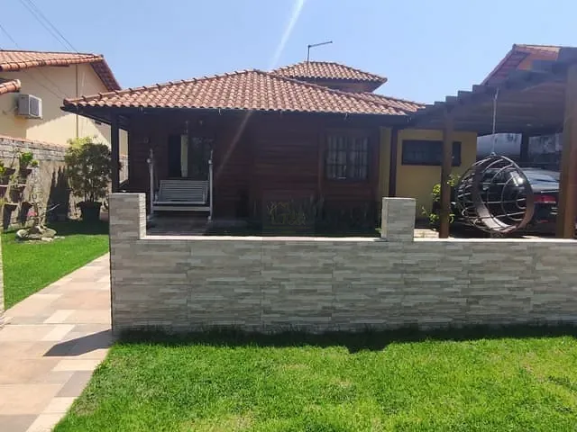 Casa com 360m² 5 quartos e 4 banheiros, à venda, no bairro Ponta Grossa em Maricá