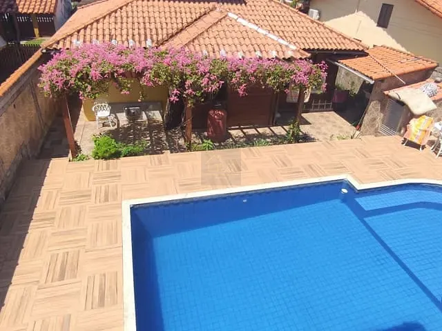 Casa com 360m² 5 quartos e 4 banheiros, à venda, no bairro Ponta Grossa em Maricá