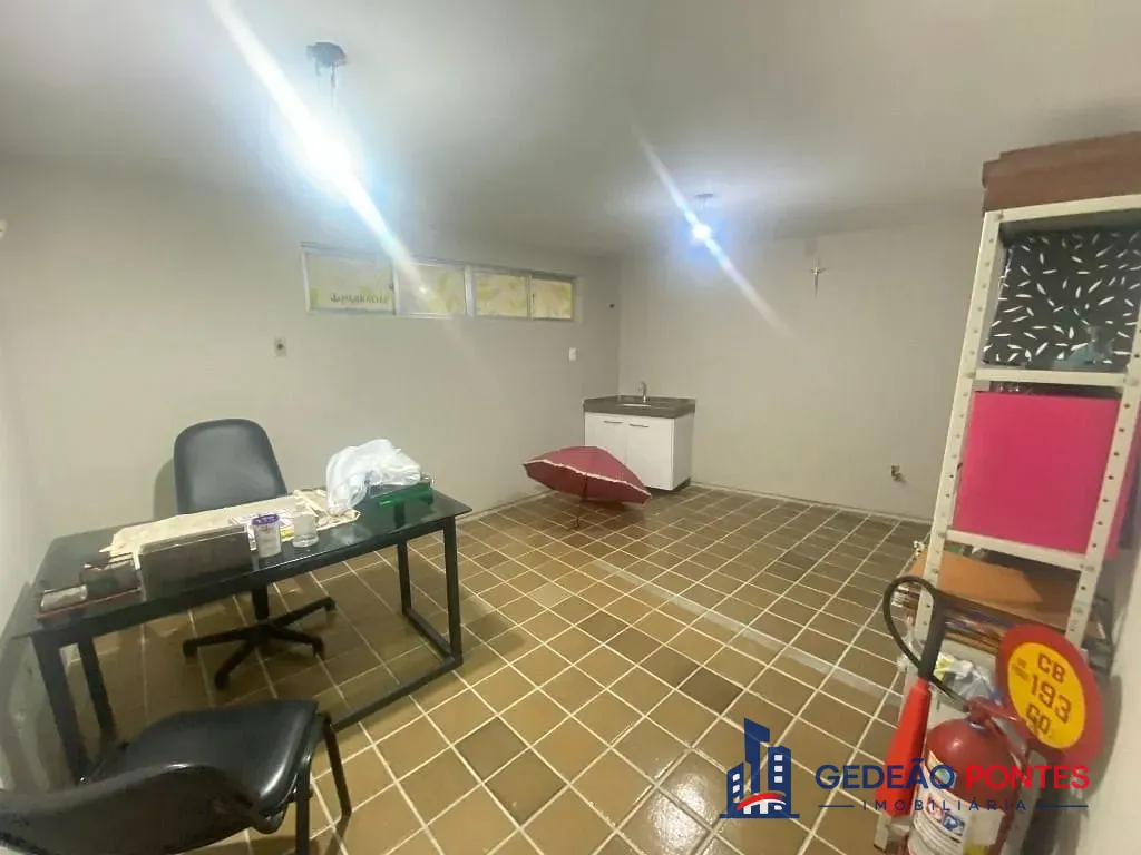 Casa, 1 quarto, 295 m² - Foto 9