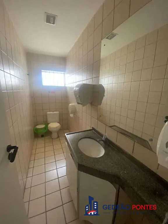 Casa, 1 quarto, 295 m² - Foto 13