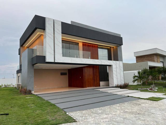 Casa com 535m² 4 quartos e 5 banheiros, à venda, no bairro Centro em Barra dos Coqueiros