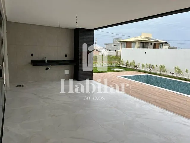 Casa com 535m² 4 quartos e 5 banheiros, à venda, no bairro Centro em Barra dos Coqueiros