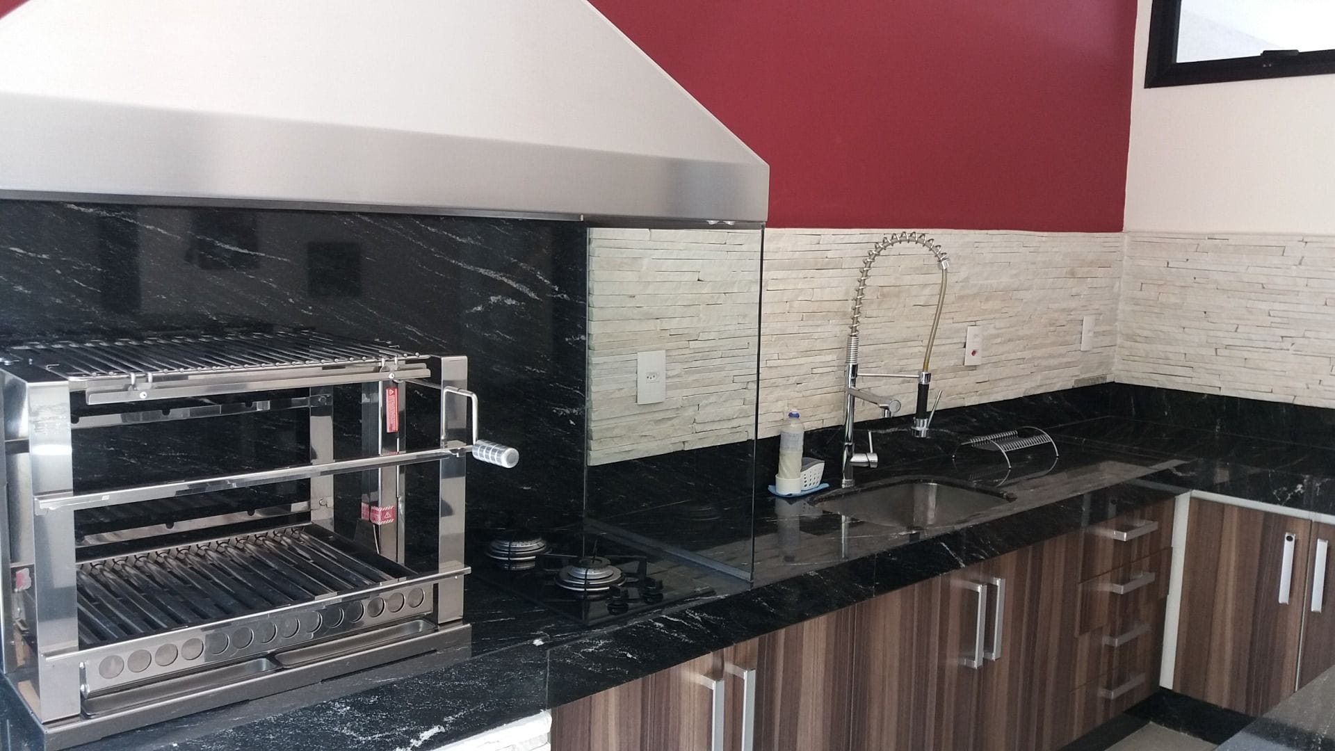 Casa, 3 quartos, 188 m² - Foto 1