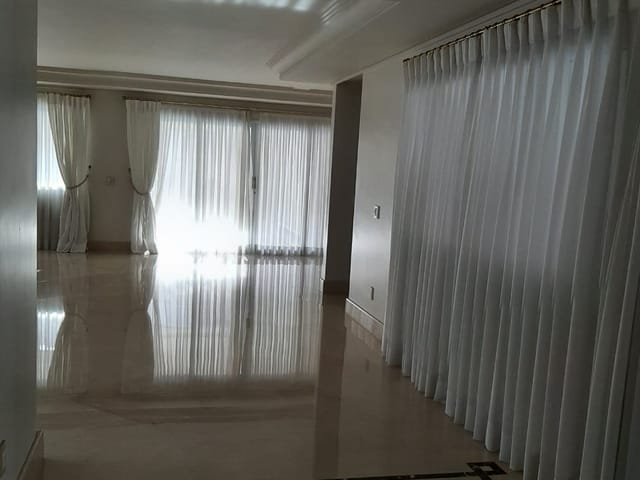 Casa com 626m² 4 quartos e 5 banheiros, à venda, no bairro Condominio Jardim Paulista I em Vinhedo