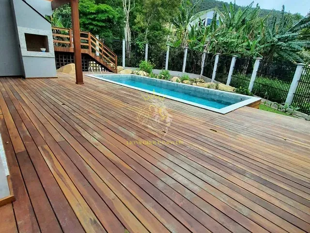 Casa com 339m² 3 quartos e 5 banheiros, à venda, no bairro Praia das Taquaras em Balneário Camboriú