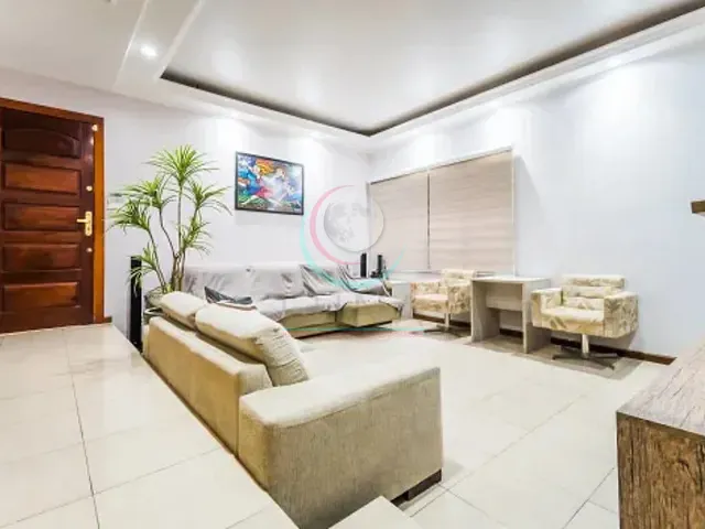 Casa 4 quartos e 6 banheiros, à venda ou para alugar, no bairro Saúde em São Paulo