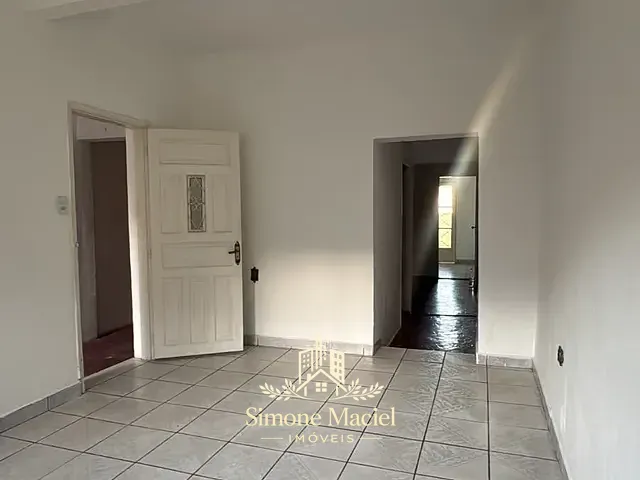 Casa 2 quartos e 1 banheiro, para alugar, no bairro Bela Vista em Osasco