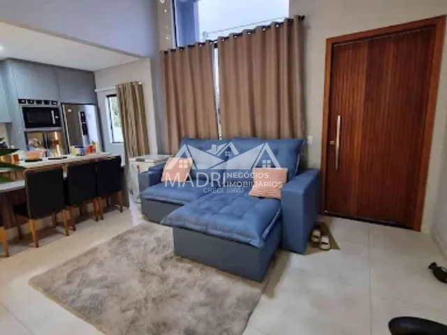 Casa com 200m² 3 quartos e 2 banheiros, à venda, no bairro Bela Vista em Palhoça
