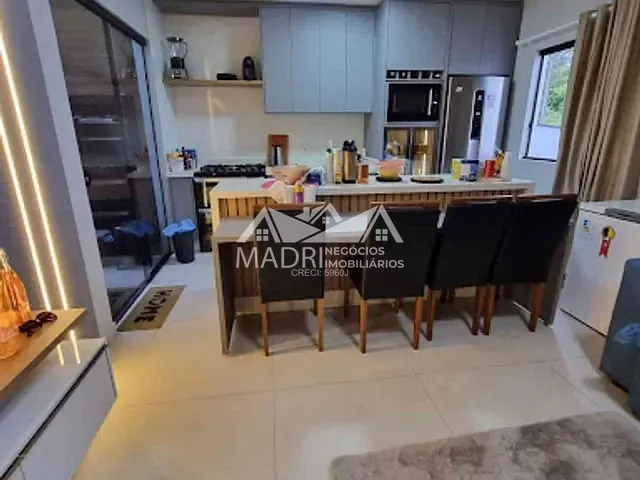 Casa com 200m² 3 quartos e 2 banheiros, à venda, no bairro Bela Vista em Palhoça