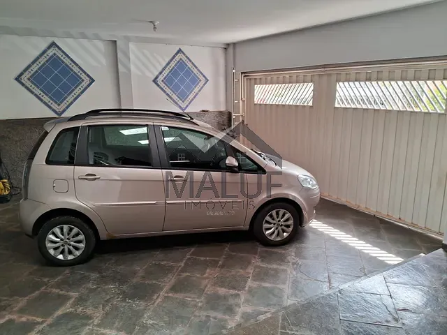 Casa com 315m² 3 quartos e 3 banheiros, à venda, no bairro Centro em Piracicaba