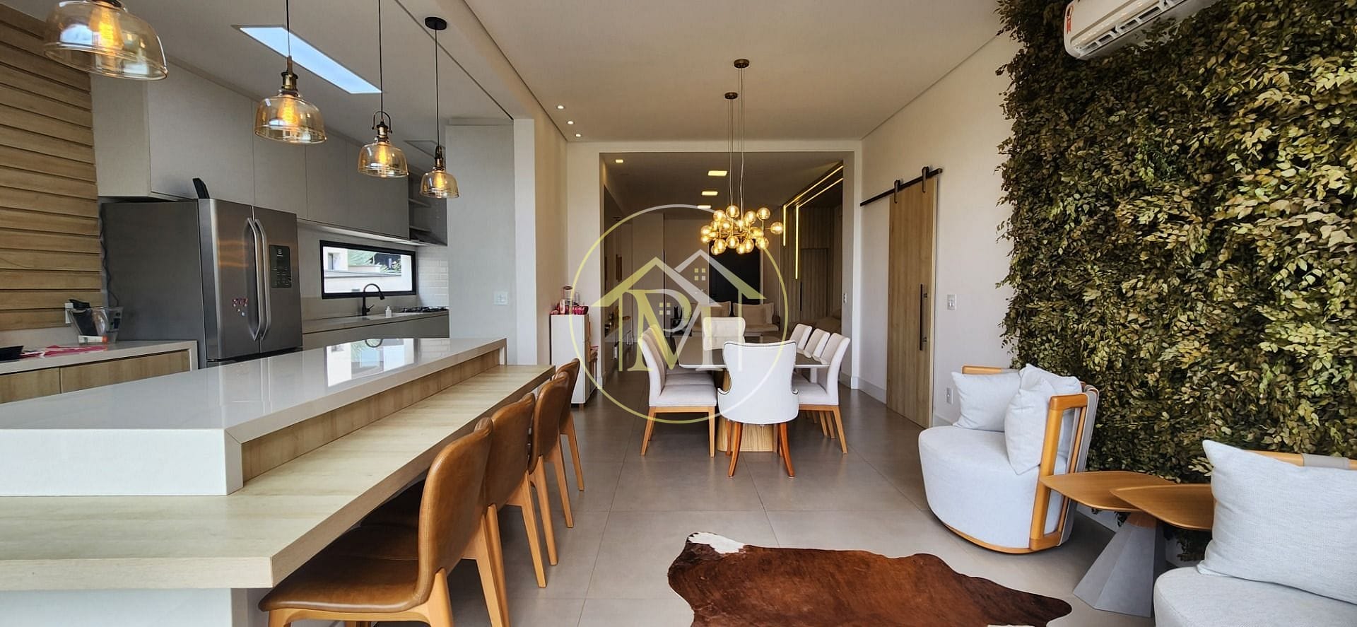 Casa à venda e aluguel com 3 quartos, 246m² - Foto 19