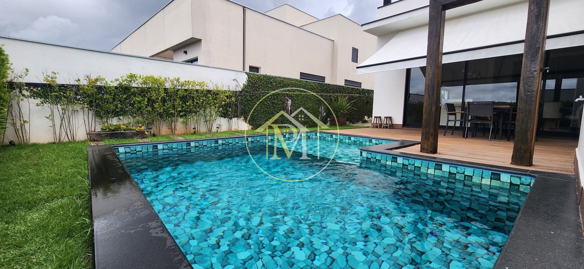 Casa à venda e aluguel com 3 quartos, 246m² - Foto 5