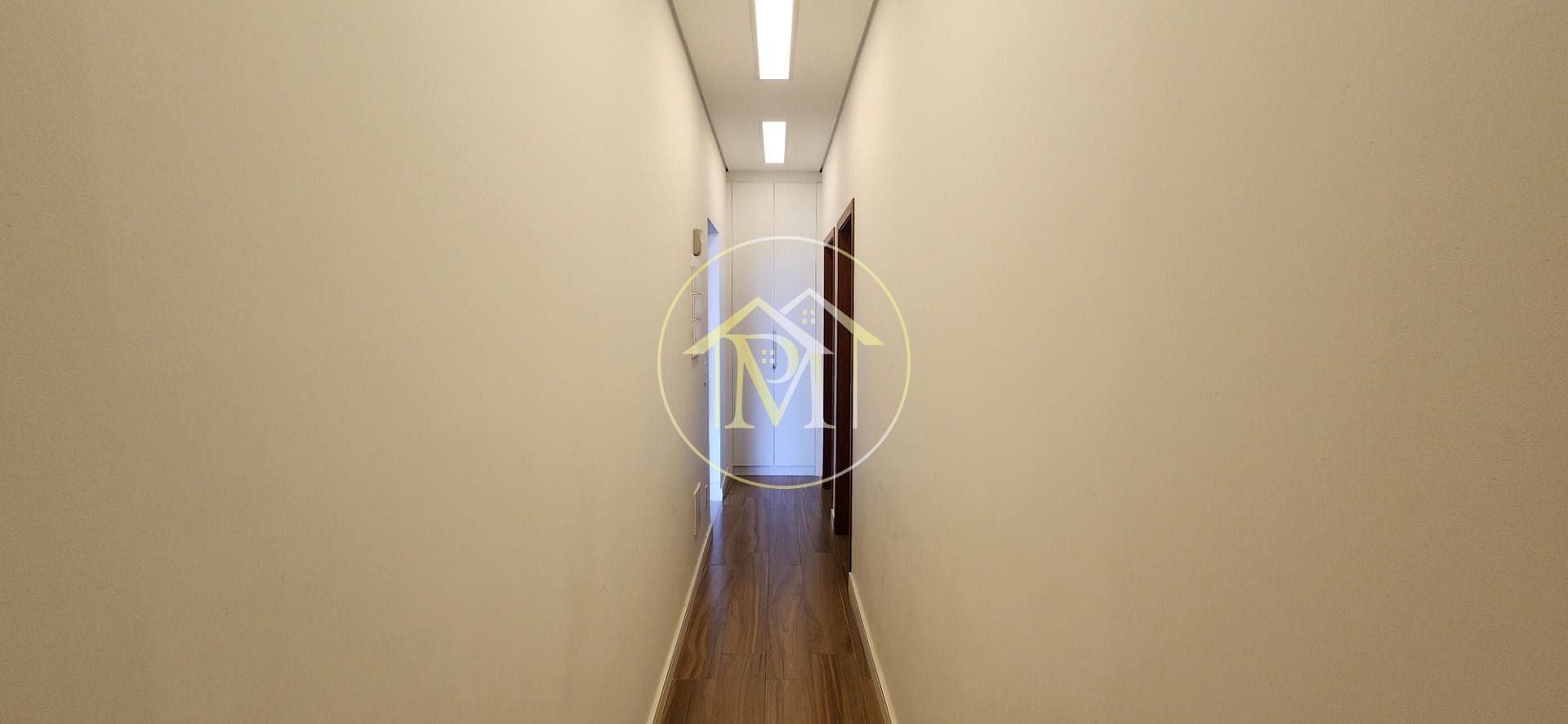 Casa à venda e aluguel com 3 quartos, 246m² - Foto 36