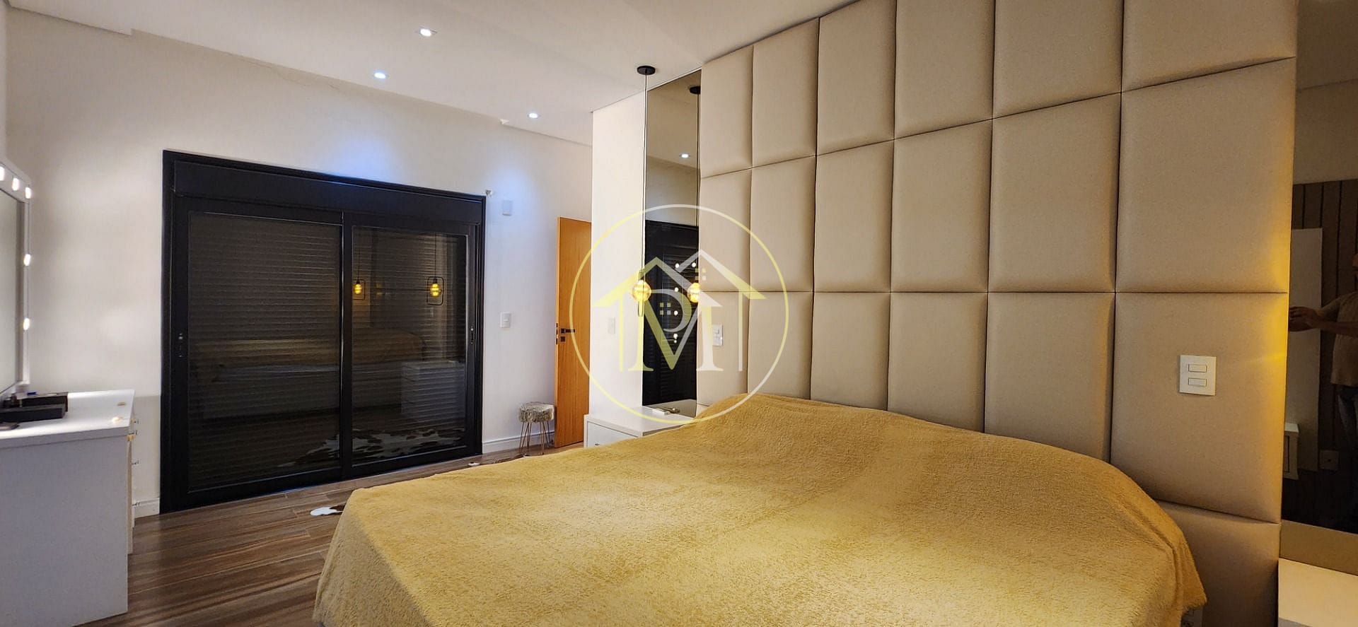 Casa à venda e aluguel com 3 quartos, 246m² - Foto 33