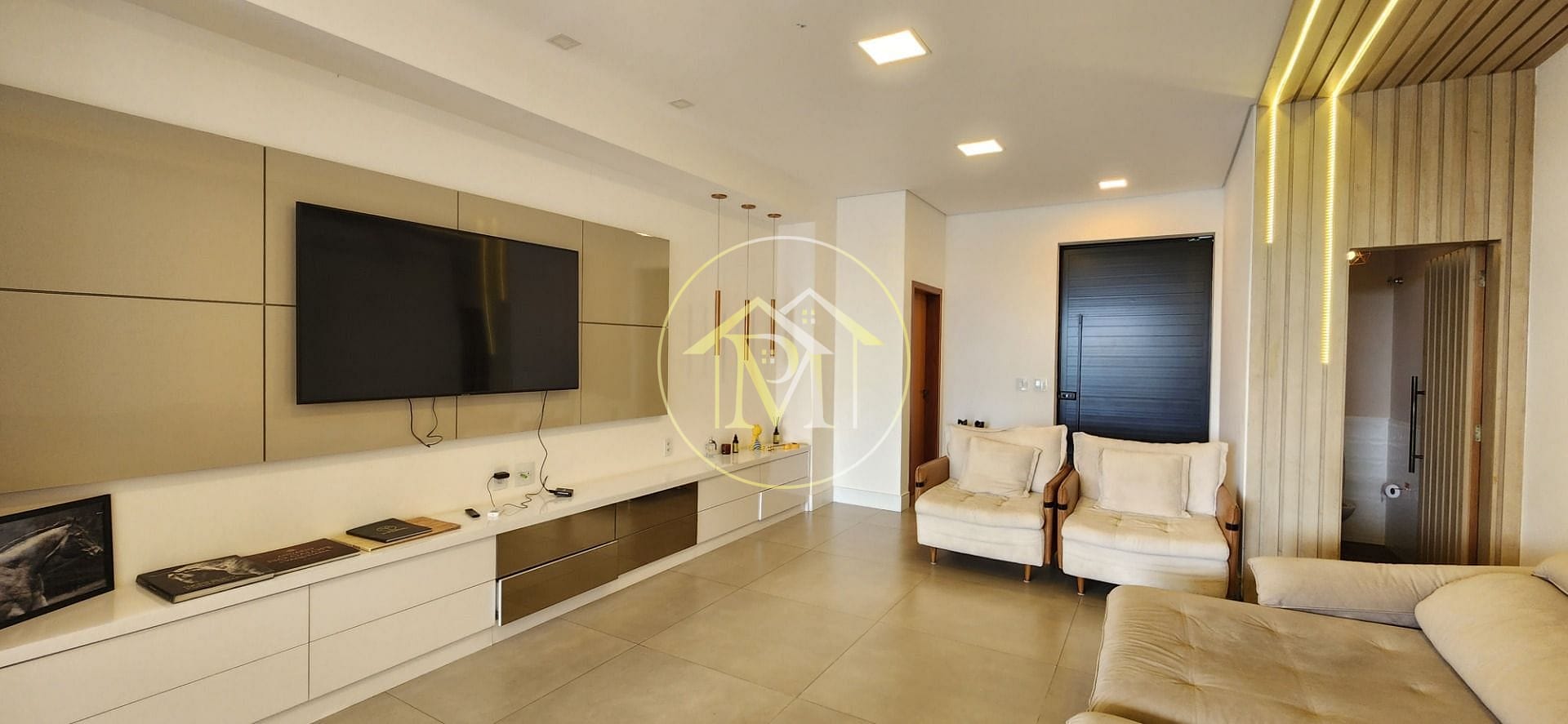 Casa à venda e aluguel com 3 quartos, 246m² - Foto 14