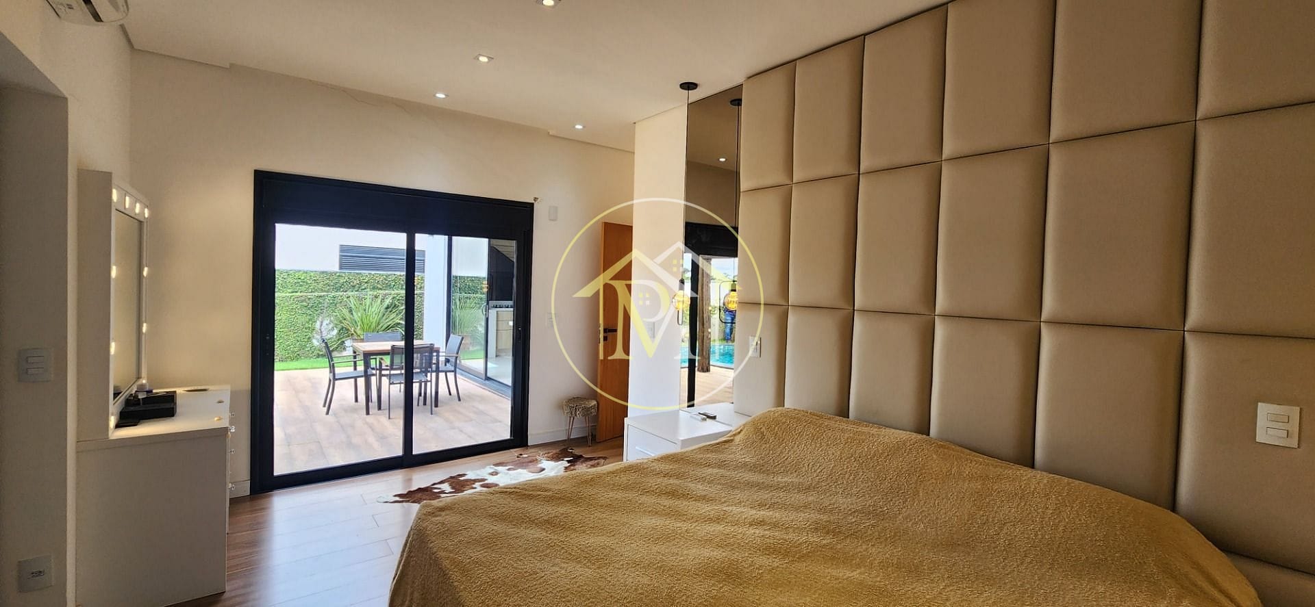Casa à venda e aluguel com 3 quartos, 246m² - Foto 40