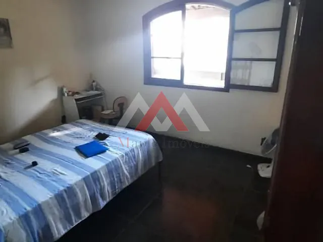 Casa com 480m², à venda ou para alugar, no bairro Piratininga em Niterói