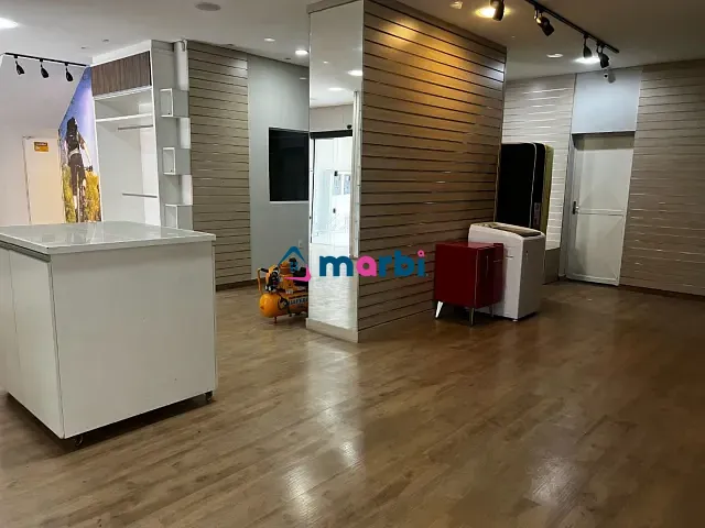 Casa com 180m² 3 quartos e 5 banheiros, à venda, no bairro Vila Pântano II em Santa Bárbara D'Oeste
