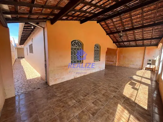 Casa com 250m² 3 quartos e 3 banheiros, à venda, no bairro Jardim Paraiso em Botucatu