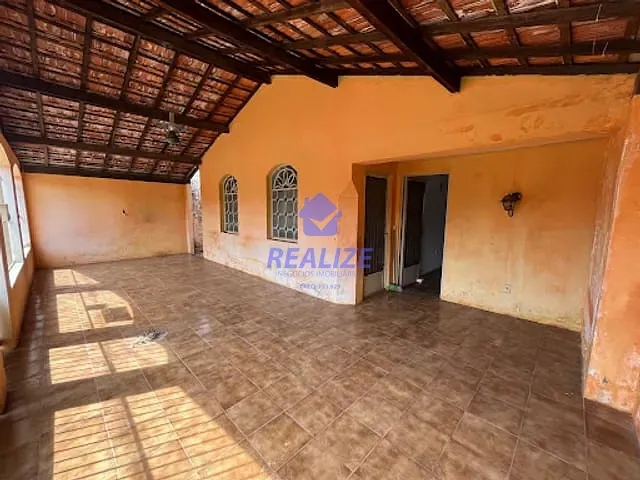 Casa com 250m² 3 quartos e 3 banheiros, à venda, no bairro Jardim Paraiso em Botucatu